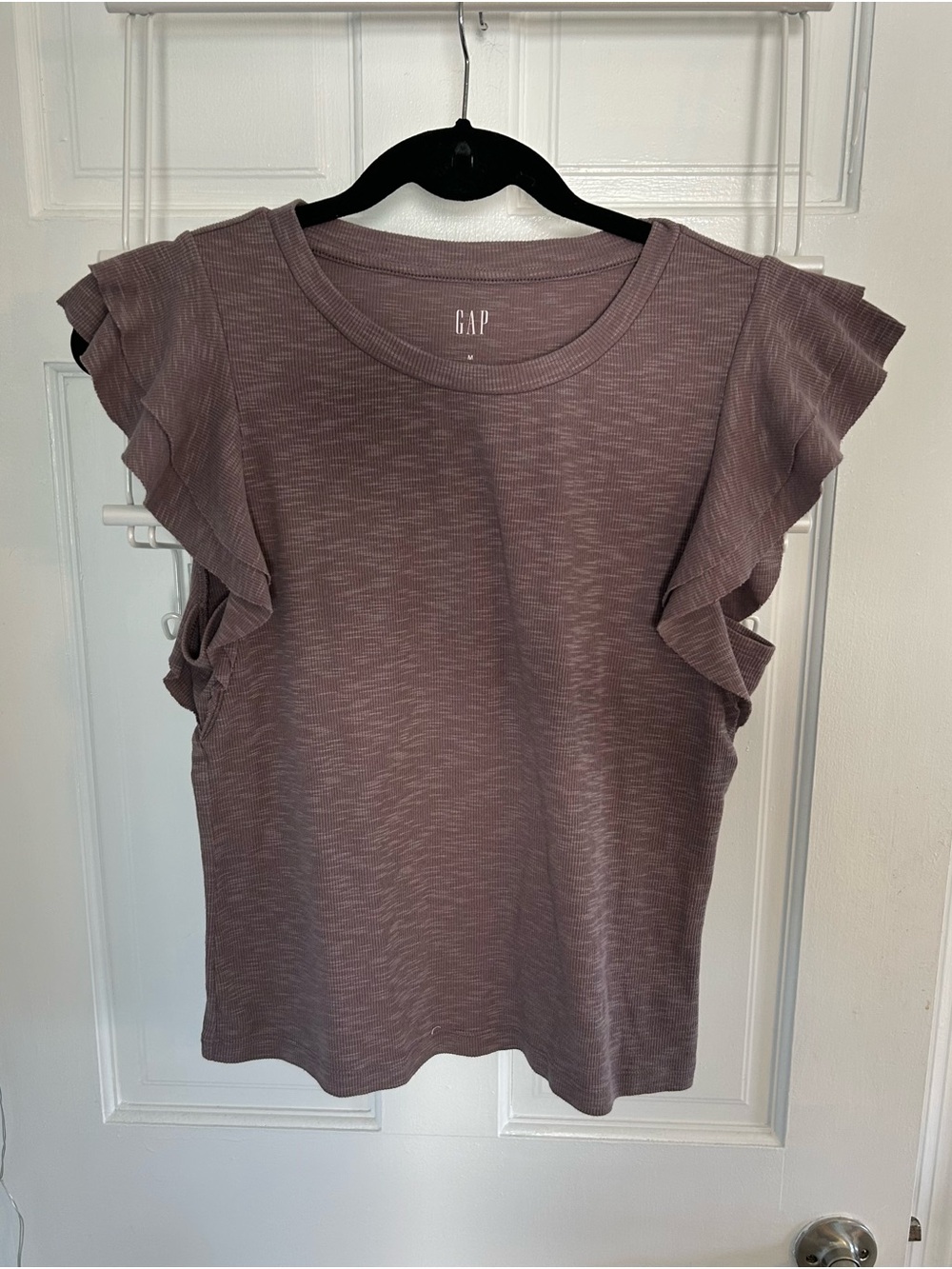GAP Ribbed Mauve Tee & Gap Navy Crewneck Duo - Picture 4 of 9